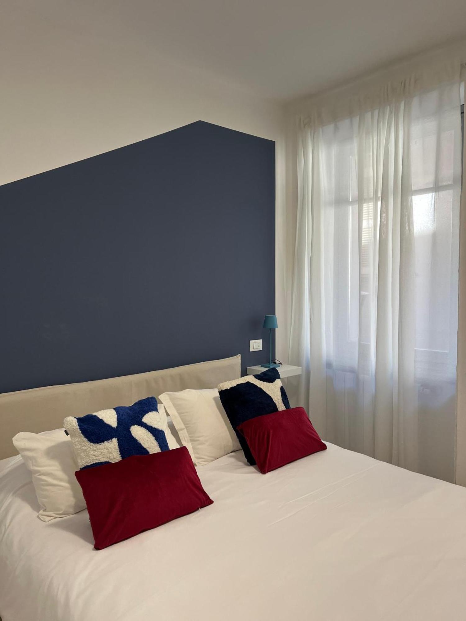 Residenze Blue Lake Оменья Екстер'єр фото